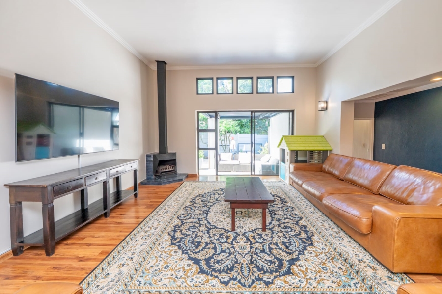 5 Bedroom Property for Sale in Eversdal Western Cape